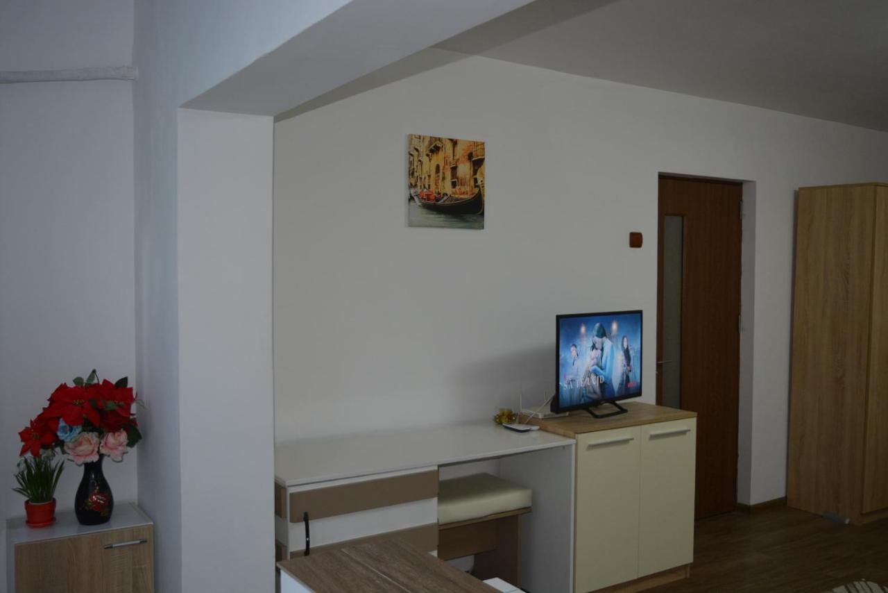 Studio Agatha 26 Bucharest Luaran gambar