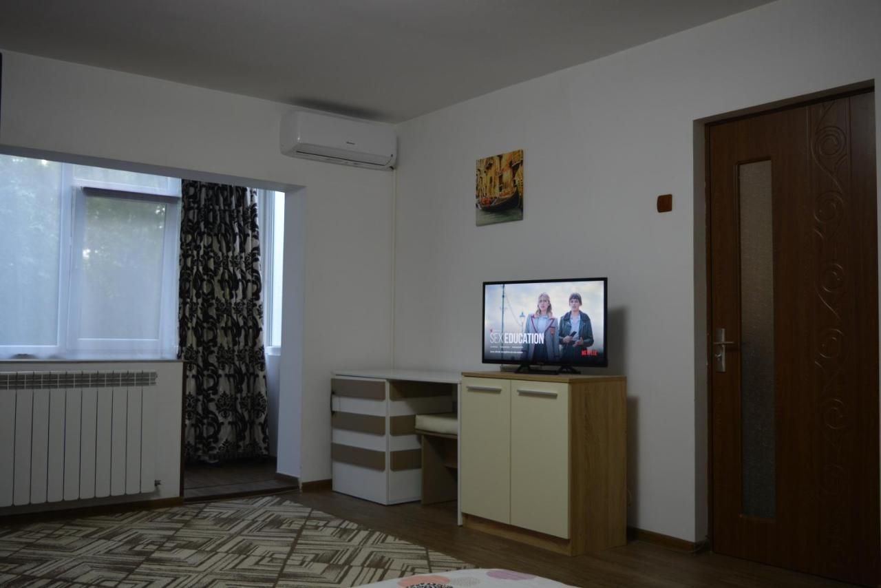 Studio Agatha 26 Bucharest Luaran gambar