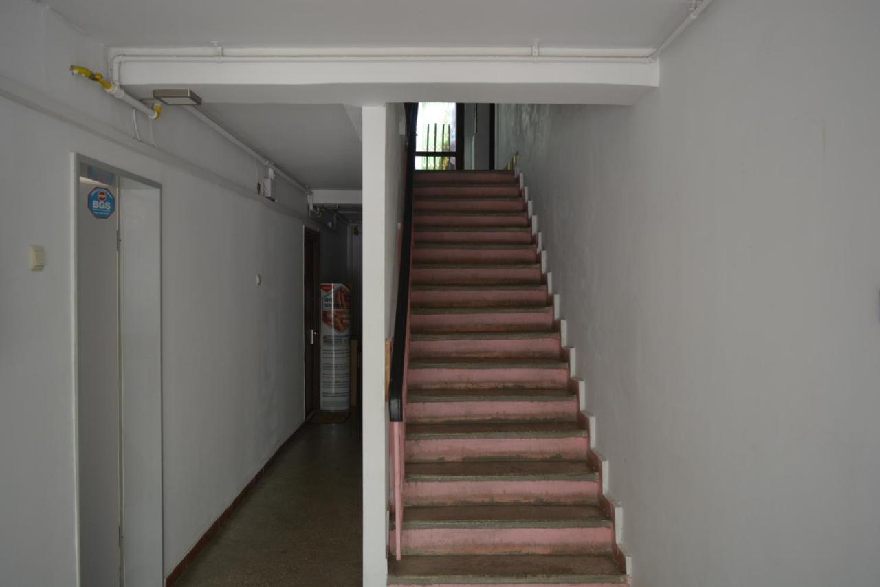 Studio Agatha 26 Bucharest Luaran gambar